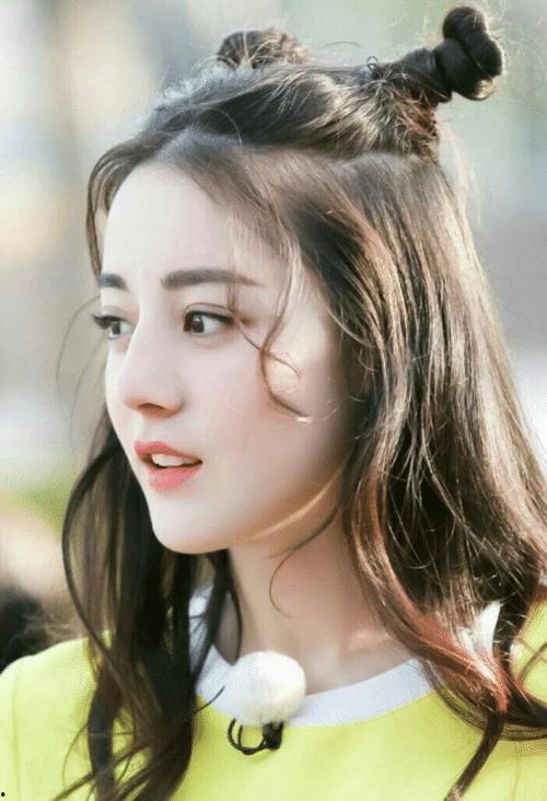 迪丽热巴杨洋谈圈内爆料,娱乐圈背后的真实故事  第1张