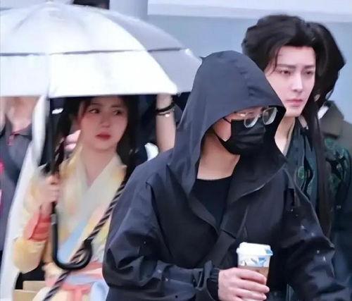 最新娱乐八卦爆料图片,神秘图片揭露明星惊人内幕！  第1张